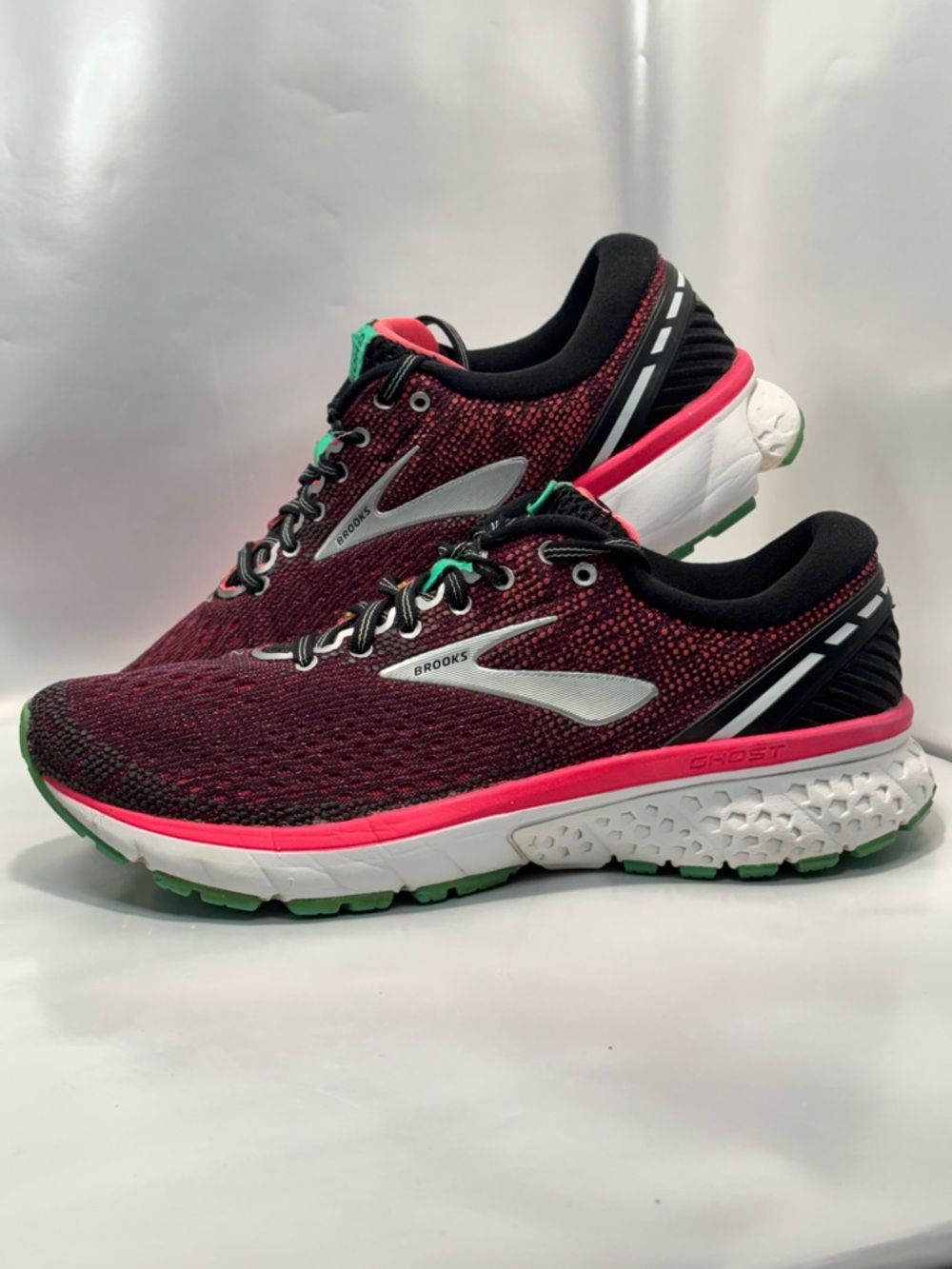 Brooks Women's US Size 8.5 Ghost 11 1202771B017 Pink/Black Running Shoes